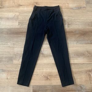 Lululemon Travel Pants - Size 4